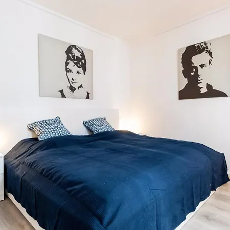 Homefy Oldtown - 6 People - 2 Bath - Balcony - Location Appartement Düsseldorf