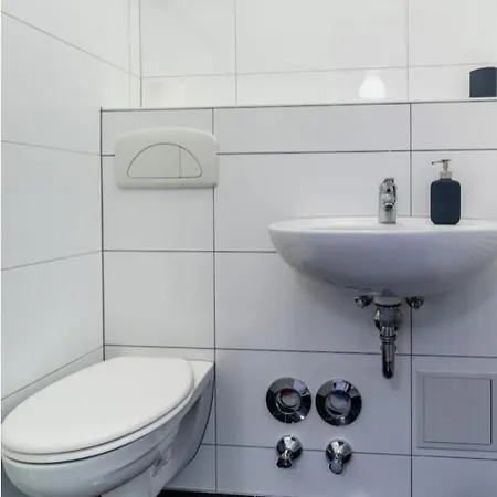 Homefy Oldtown - 6 People - 2 Bath - Balcony - Location Appartement Düsseldorf