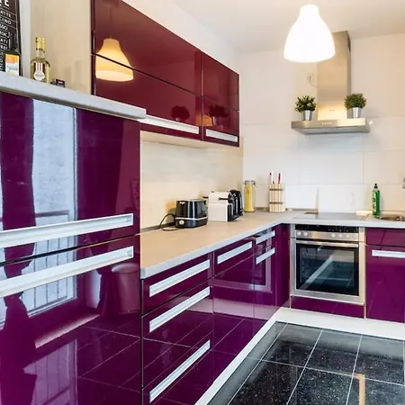 Appartement Homefy Oldtown - 6 People - 2 Bath - Balcony - Location Düsseldorf