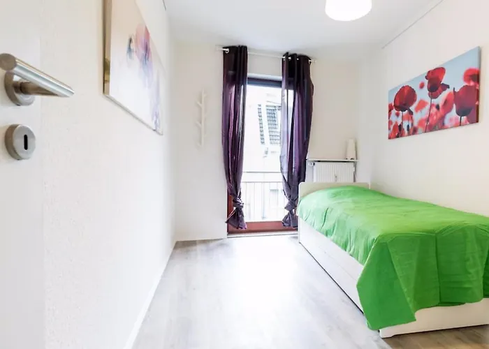 Homefy Oldtown - 6 People - 2 Bath - Balcony - Location *