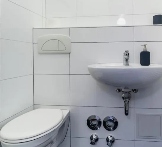 Homefy Oldtown - 6 People - 2 Bath - Balcony - Location 公寓 杜塞尔多夫