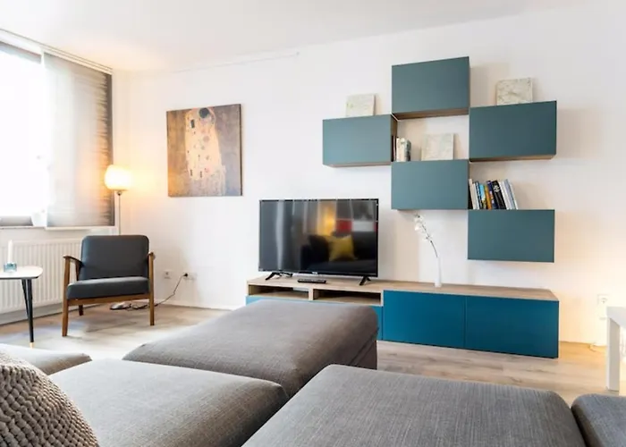 شقة Homefy Oldtown - 6 People - 2 Bath - Balcony - Location *