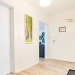 Homefy Oldtown - 6 People - 2 Bath - Balcony - Location * Düsseldorf